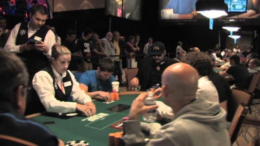 VEGAS2ITALY 18: ESFANDIARI TRIONFA, ZUMBINI PARLA DI HELLMUTH