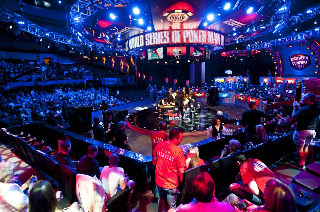 VEGAS2ITALY 30: IL TAVOLO FINALE DEL MAIN RESTA COSA DA UOMINI